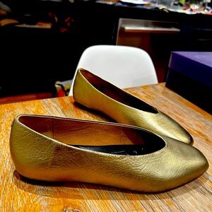 Gold Birdies "Crane" Leather Flats